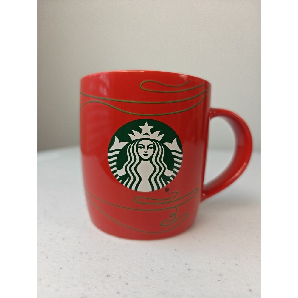 Starbucks 2020 Classic Red Green And Gold Swirl Mermaid Siren Coffee Mug 12 oz